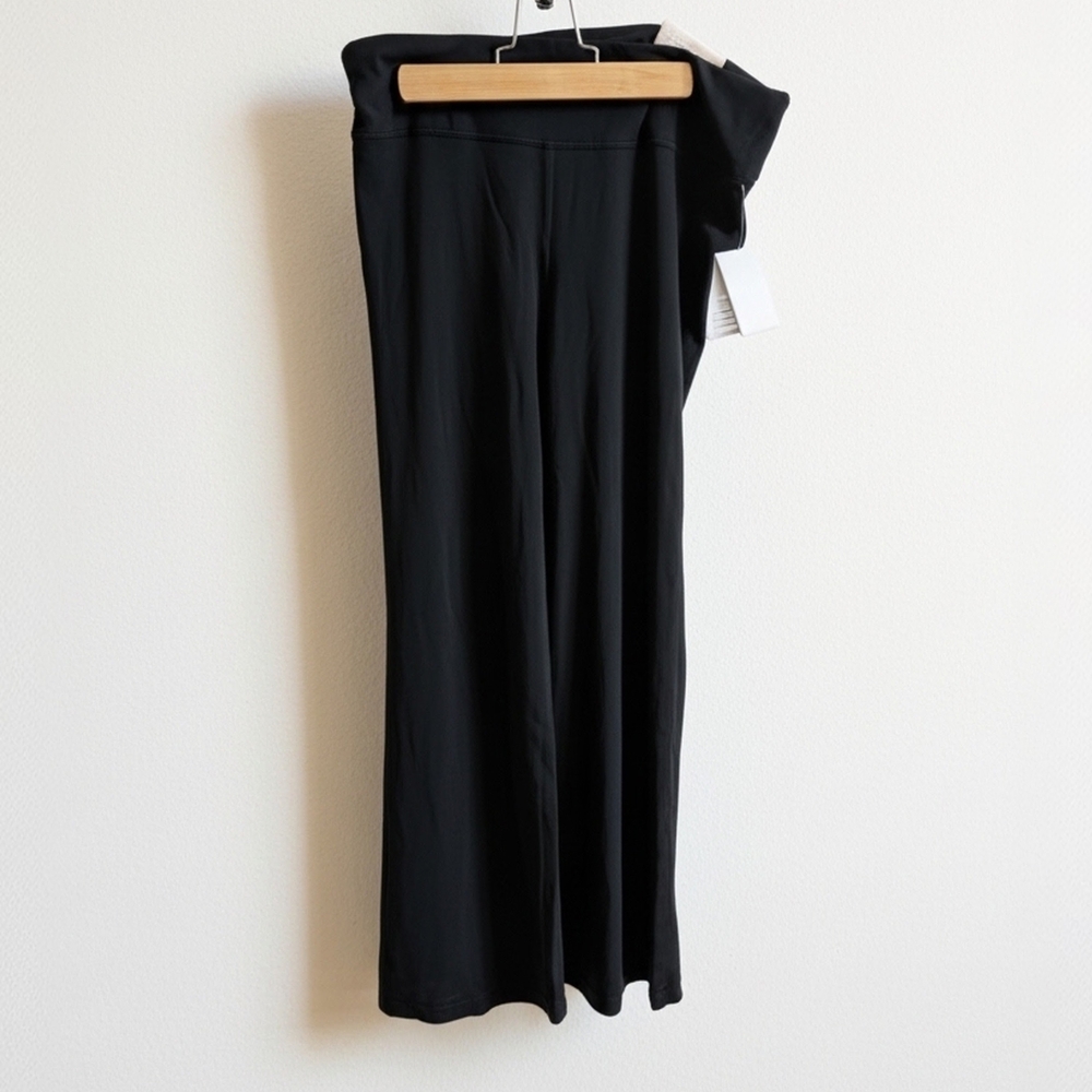 GapFit GFlex Bootcut Pant – Black – Size Large – NWT